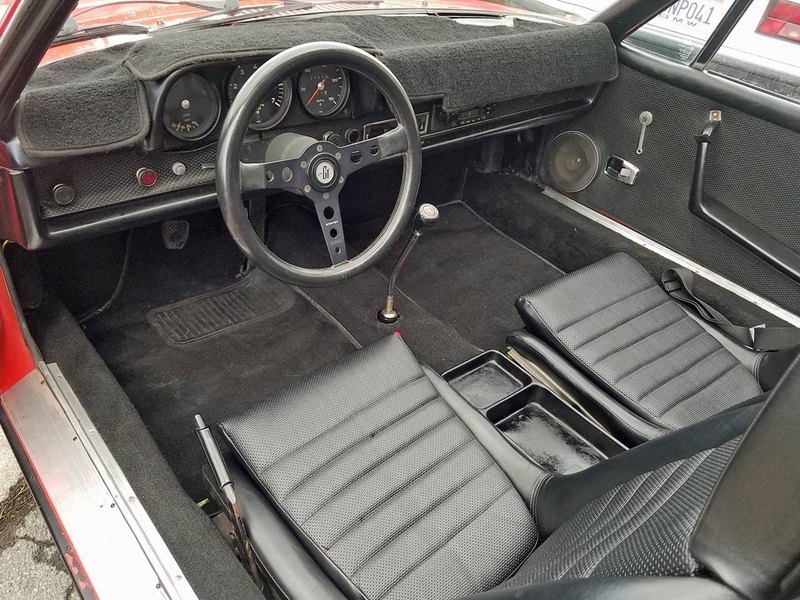 Illustration for article titled At $9,950, Will This 1971 Porsche 914 Chalon Prove a Challenge to Sell?
